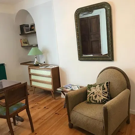 Au Pied De La Cite De B&B 카르카손