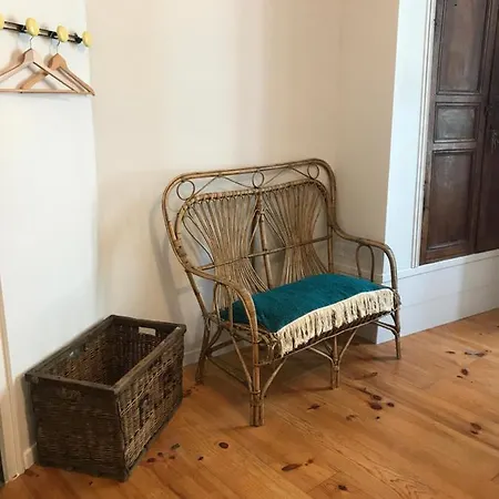 Bed and breakfast Au Pied De La Cité De Carcasona